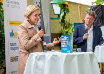 Landeshauptfrau Johanna Mikl-Leitner betonte im Rahmen der Buchpräsentation: „Es ist wichtig, nachzudenken, vorzudenken und Visionen zu entwickeln.“