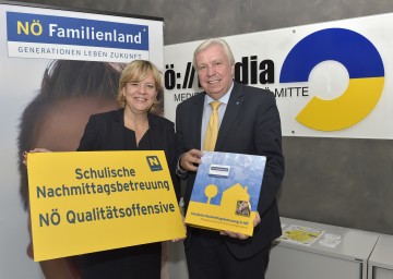 Landesrätin Mag. Barbara Schwarz und Mag. Johann Heuras, Amtsführender Präsidenten des Landesschulrates für Niederösterreich, präsentierten eine Qualitätsoffensive zur schulischen Nachmittagsbetreuung in Niederösterreich.