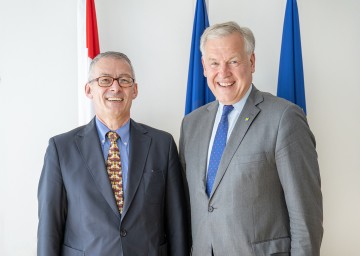 Landesrat Martin Eichtinger mit Ärztekammer-Präsident Harald Schlögel