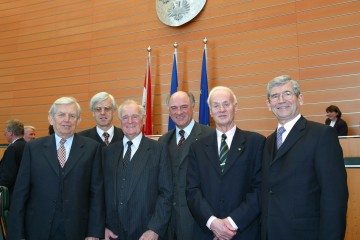 25 Jahre NÖ Landesverfassung: Aus diesem Anlass fand heute im Sitzungssaal des NÖ Landtages in St. Pölten ein Verfassungstag mit hochrangigen Vertretern aus Wirtschaft, Politik und öffentlichem Leben statt. 