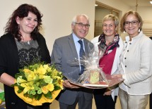 Eröffnung des neuen Landeskindergartens St. Andrä-Wördern: Landeshauptfrau Johanna Mikl-Leitner mit Kindergartenleiterin Petra Eder, Bürgermeister Maximilian Titz und Elisabeth Weikmann, Leiterin der Kleinstkinderbetreuung "Zwergenburg" (v.r.n.l.)