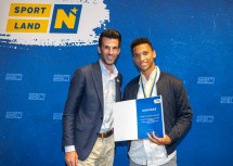 (v.l.n.r.) LH-Stellvertreter Udo Landbauer, Jordan Lindinger-Asamoah 