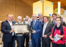 Beim Messerundgang mit u. a. LH-Stellvertreter Stephan Pernkopf, Nationalrat Alois Schroll, Wieselburgs Bürgermeister Josef Leitner, WKNÖ-Präsident Wolfgang Ecker und Bezirkshauptmann-Stv. Manuel Höfer