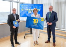 Geschäftsführer Herbert Greisberger (von links), Landeshauptfrau Johanna Mikl-Leitner und LH-Stellvertreter Stephan Pernkopf
