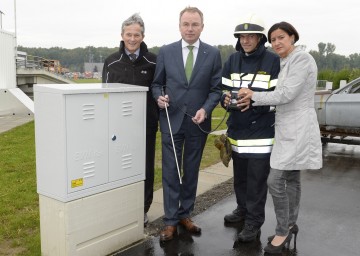 EVN Vorstandssprecher Dr. Peter Layr, Landesrat Dr. Stephan Pernkopf und Innenministerin Mag. Johanna Mikl-Leitner bei der Inbetriebnahme der Übungsstraße für Erdgasgebrechen (v.l.n.r.