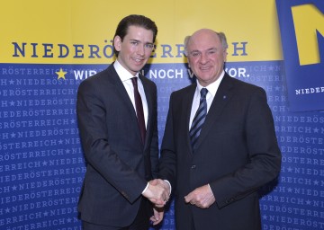 Landeshauptmann Dr. Erwin Pröll mit Außenminister Sebastian Kurz.