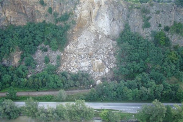 Felssturz westlich von Dürnstein