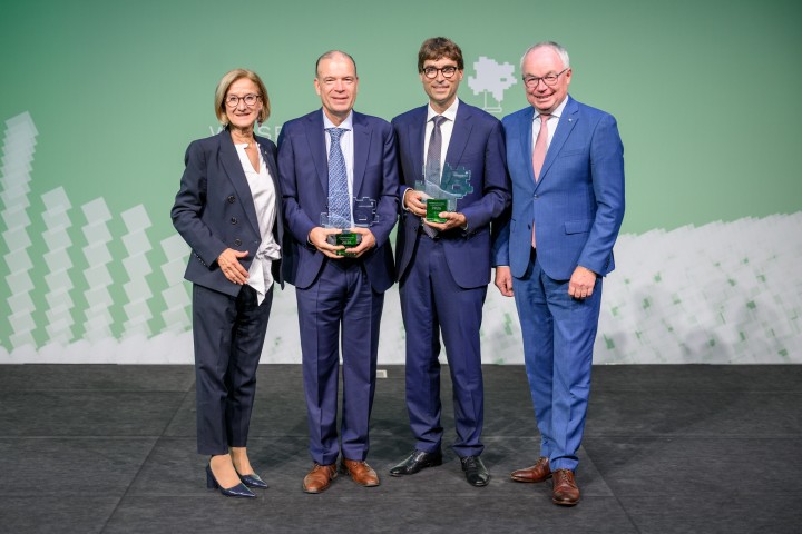 Gruppenfoto Wissenschaftspreis