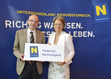 Mag. Georg Bartmann, Leiter der Abteilung Wirtschaft, Tourismus, Technologie beim Amt der NÖ landesregierung, und Landesrätin Dr. Petra Bohuslav (v.l.n.r.) präsentierten heute, 28. Juni, eine neue Förderaktion des Landes.