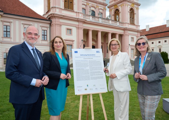 „Göttweiger Erklärung“ beim Europa Forum Wachau unterzeichnet: Mikl-Leitner fordert Stärkung der Regionen