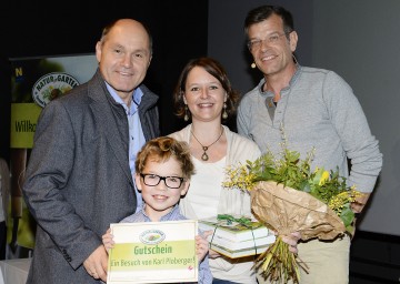 Landeshauptmann-Stellvertreter Mag. Wolfgang Sobotka, Florian und Nina Knapp sowie Karl Ploberger (v.l.n.r.) beim „Frühlingserwachen“ im Landesmuseum Niederösterreich in St. Pölten.