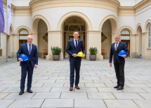 Ecoplus Geschäftsführer Helmut Miernicki, Wirtschafts- und Digitalisierungslandesrat Jochen Danninger und Innungsmeister Robert Jägersberger