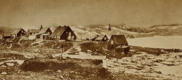 Eine europäische Siedlung. Foto: „Die Welt im Bilde“, 1927