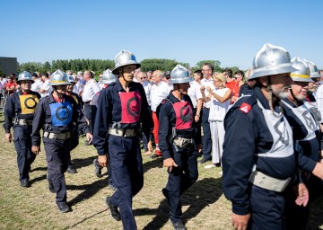 Landeshauptfrau Johanna Mikl-Leitner drückte den Teilnehmerinnen und Teilnehmern der diesjährigen Landesfeuerwehrleistungsbewerbe die Daumen. 