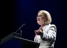 Landeshauptfrau Johanna Mikl-Leitner bei ihrer Festrede anlässlich des Landesfeiertages.