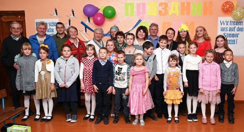 Gruppenfoto von Kindern aus Belarus