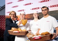 LH Mikl-Leitner eröffnet neue Ankerbrot-Großbäckerei in Lichtenwörth