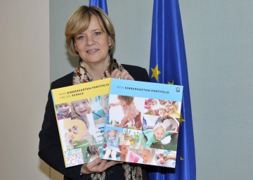 Auf Initiative von Landesrätin Mag. Barbara Schwarz setzt Niederösterreich als einziges Bundesland bereits seit 2012 Portfolio im Kindergarten flächendeckend um.