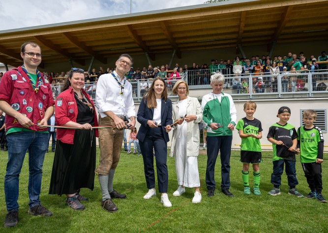 LH Mikl-Leitner eröffnete neue Waldanlage in Kaltenleutgeben