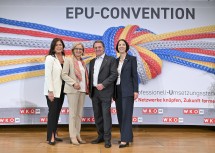 (v.l.) EPU-Sprecherin Birgit Strebl-Lobner, Landeshauptfrau Johanna Mikl-Leitner, WKNÖ-Präsident Wolfgang Ecker und Nicole Wöllert, Abteilungsleiterin Zielgruppenmanagement in der Wirtschaftskammer.