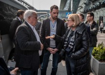Landeshauptfrau Johanna Mikl-Leitner und IV NÖ Präsident Kari Ochsner im Gespräch mit ORF-Korrespondent Christian Wehrschütz.