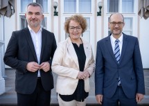 (v.l.) Heinrich Dorner, Christiane Teschl-Hofmeister und Stefan Moser.